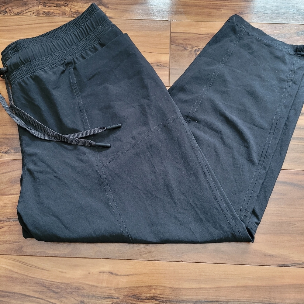 Prana Leonora capri